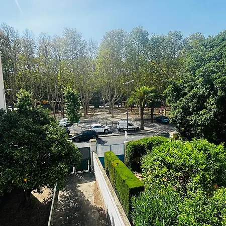 La Des Platanes Parking Terrasse- Wifi *